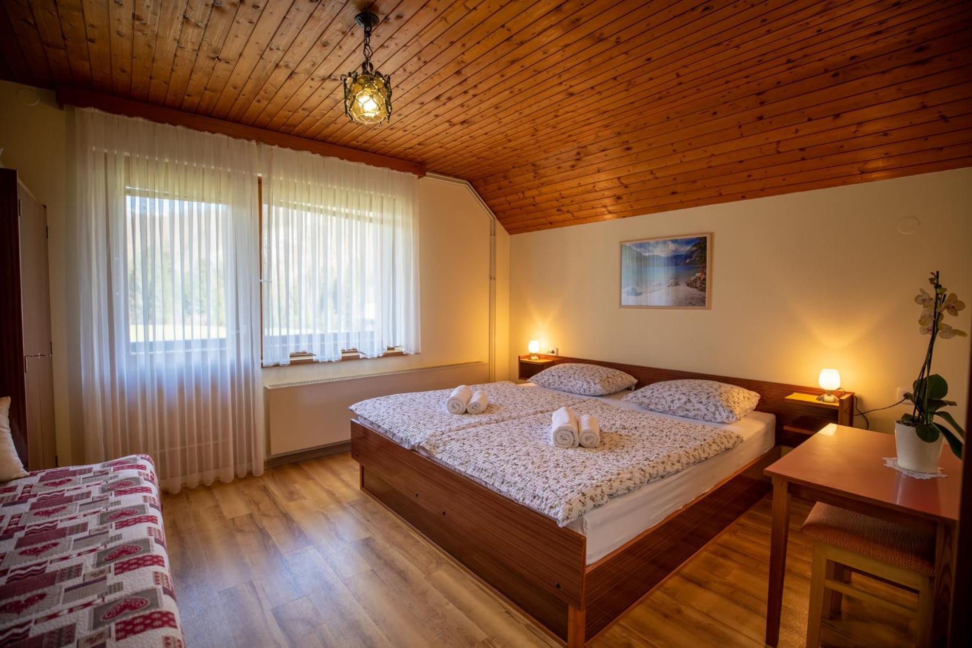 Apartmaji Prezelj Бохінь Екстер'єр фото