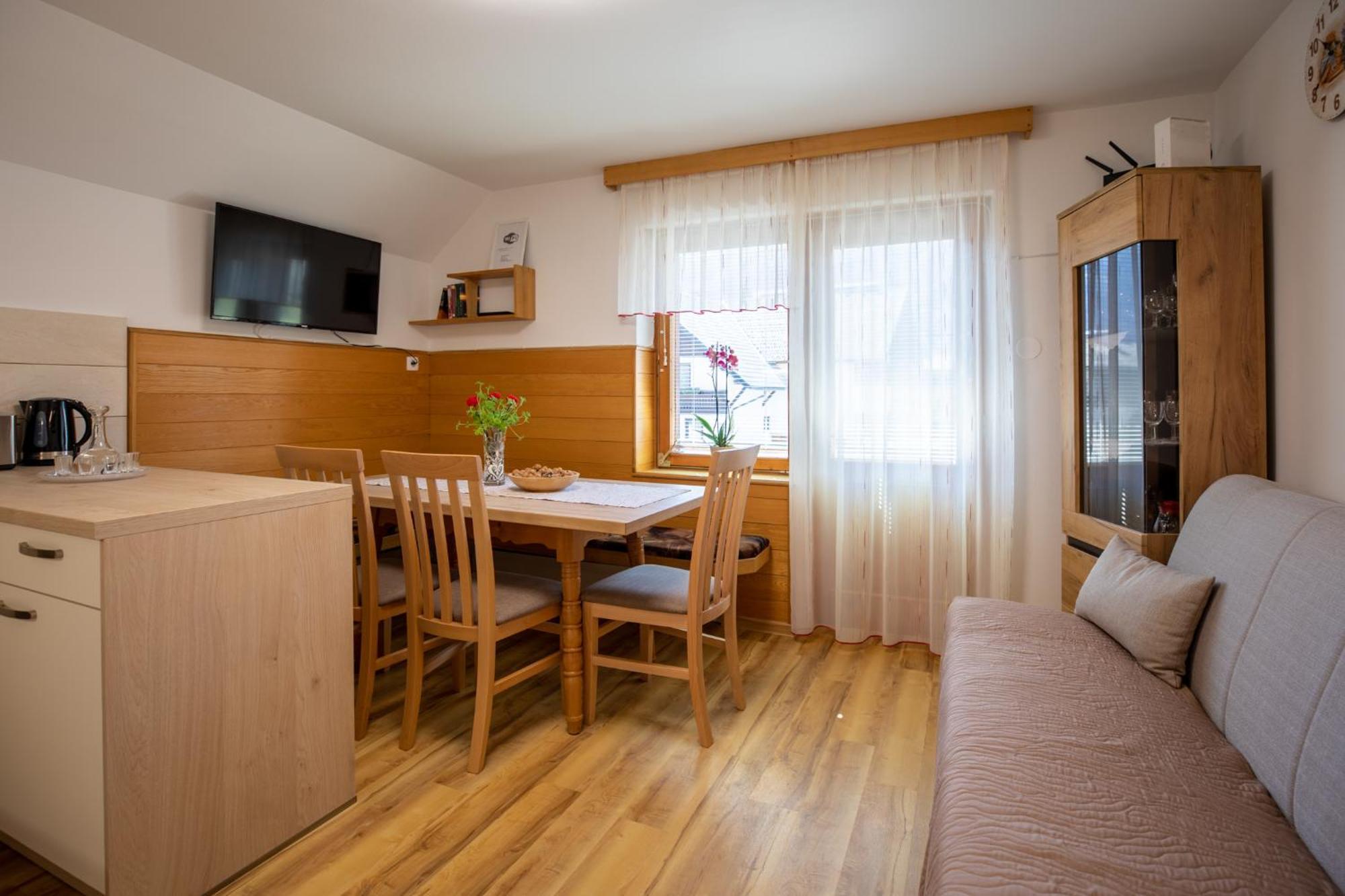 Apartmaji Prezelj Бохінь Екстер'єр фото
