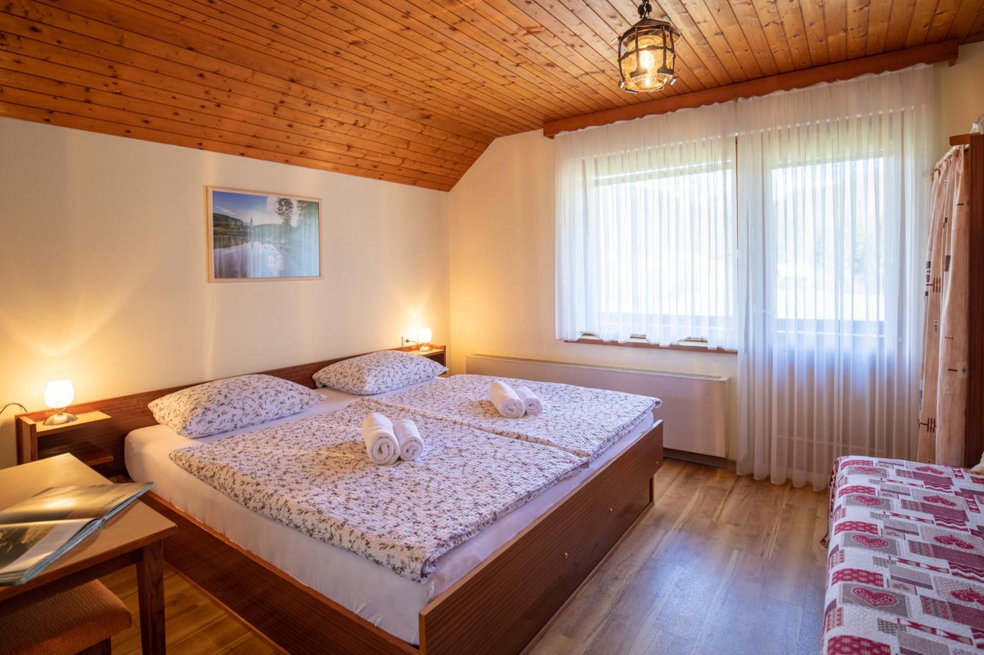 Apartmaji Prezelj Бохінь Екстер'єр фото